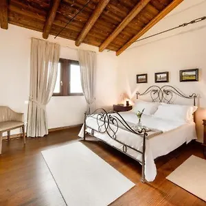  Alloggio per agriturismo Orsone Italia
